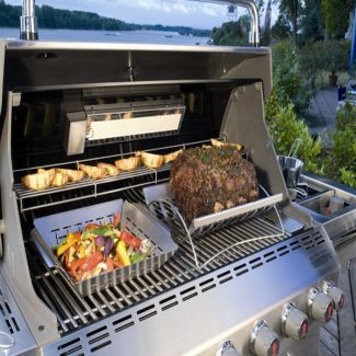 Barbacoa-de-Gas-WEBER---summit-E-670---Gas